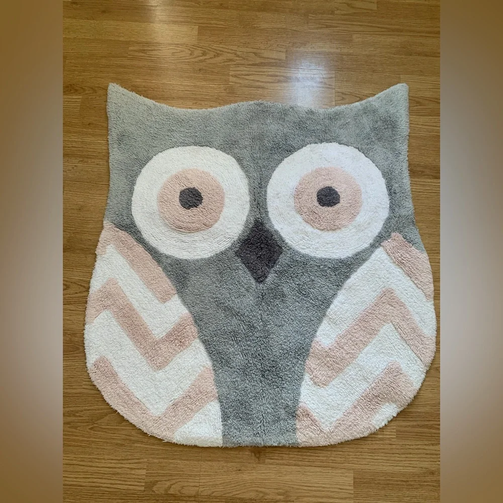 Owl Shaped Bath Rug - Gray and Pink - Picture 4 of 6